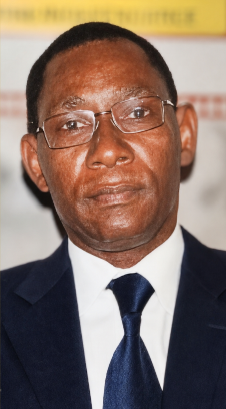 Portrait de El Hadji Famara Diop, fondateur de YALI Language Services